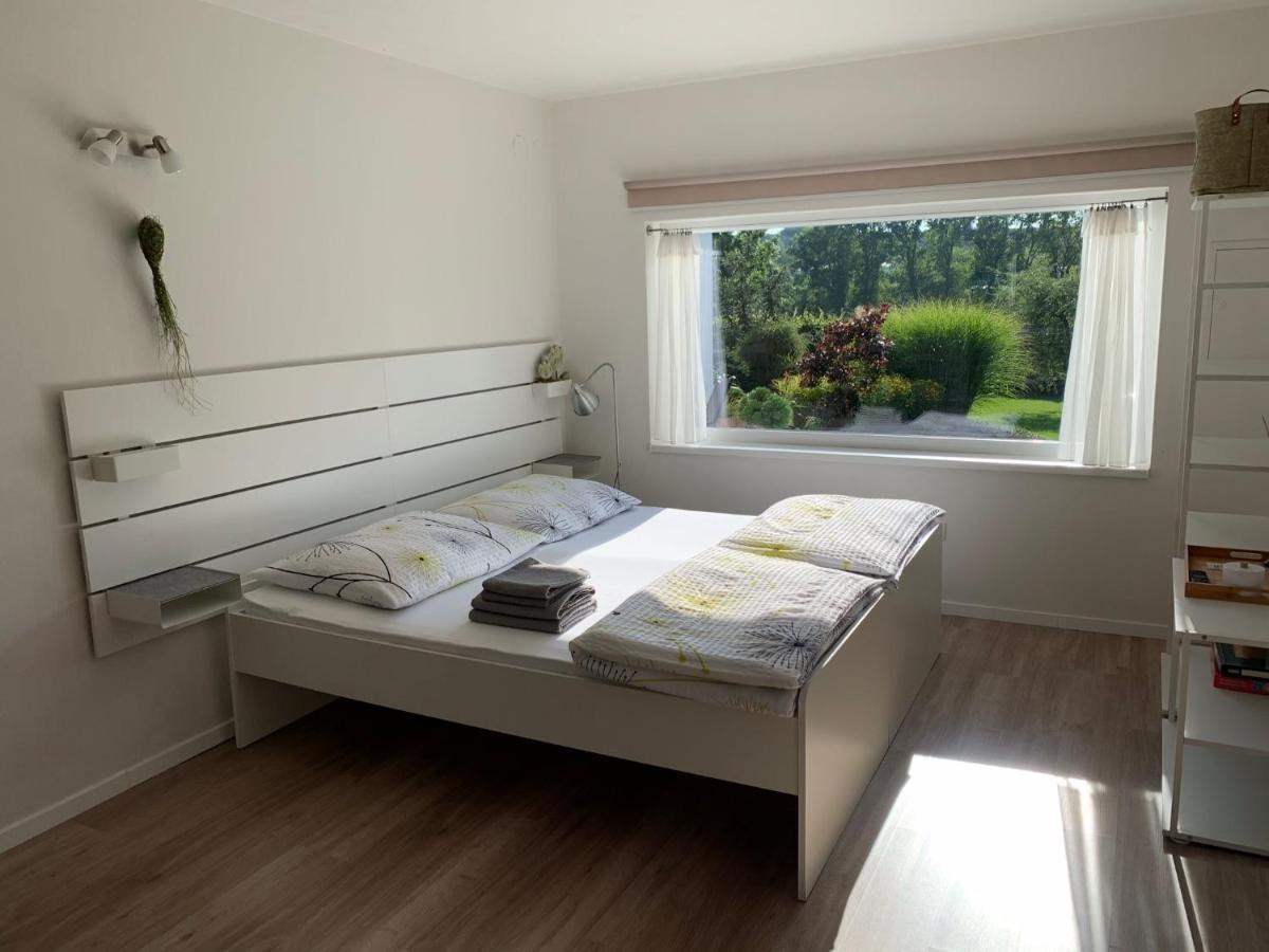 Studiovy Apartman V Zahrade Police nad Metují Kültér fotó